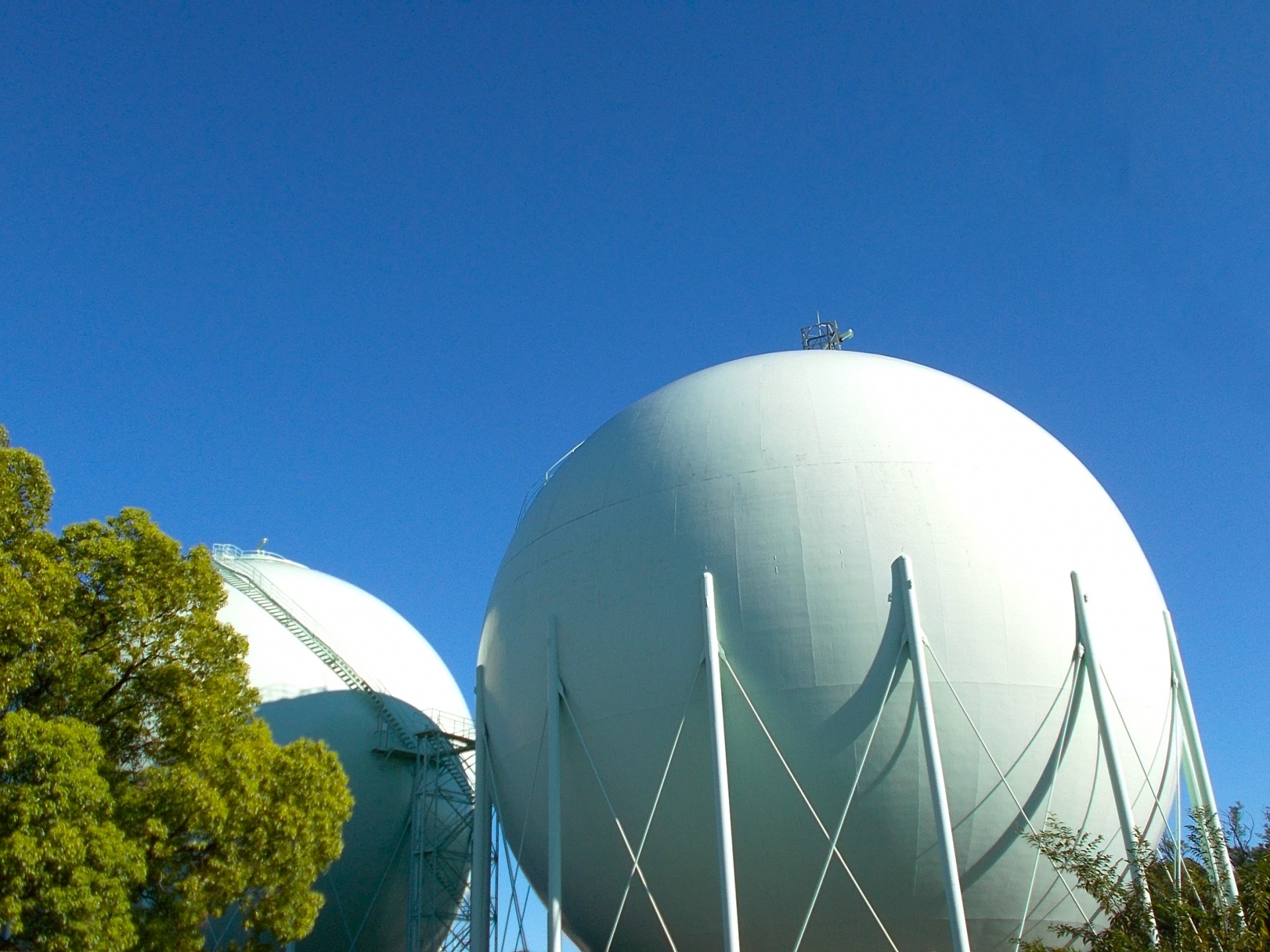 都市ガスの貯蔵タンク