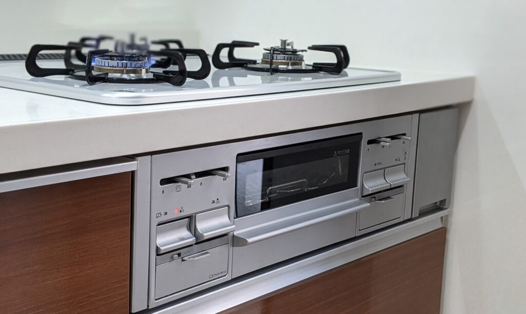 システムキッチンのビルトインガスコンロ