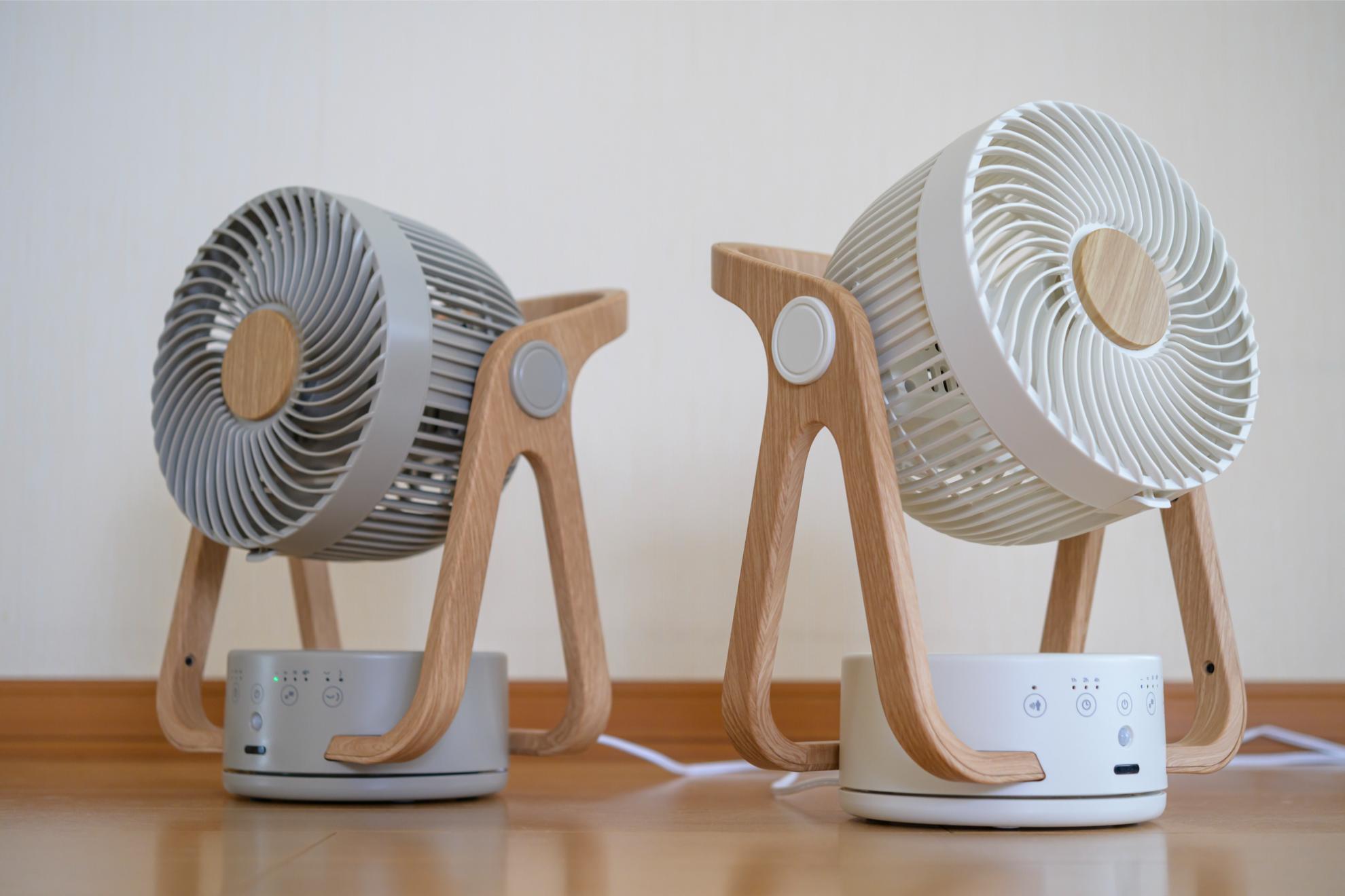 おしゃれな木目調のサーキュレーター